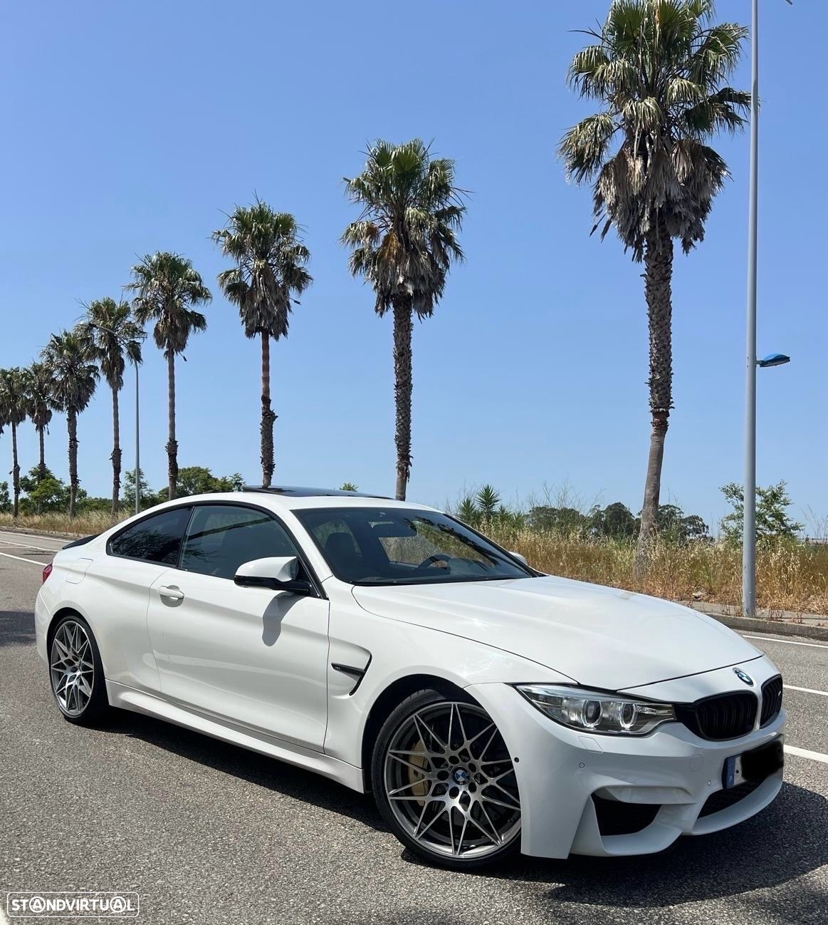 BMW M4 Auto - 2