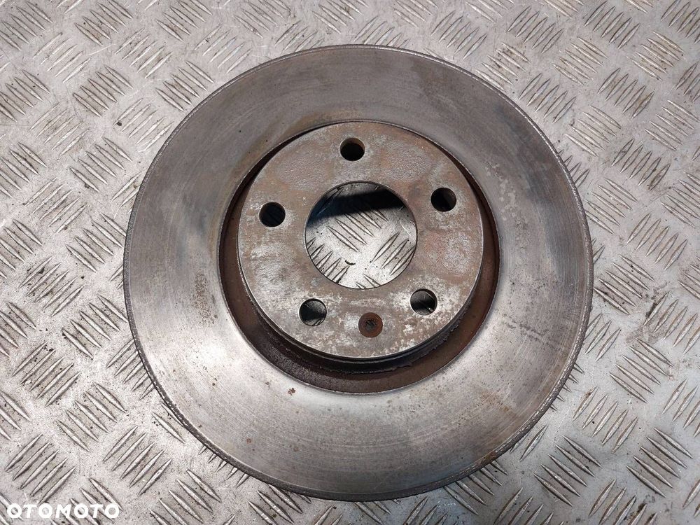 TARCZE HAMULCOWE PRZÓD + KLOCKI + ZACISKI AUID A6 C6 2.0 TDI - 4