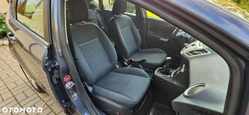 Ford Fiesta 1.25 Champions Edition - 10