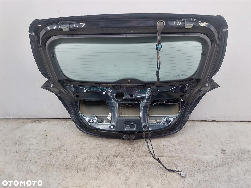 Klapa tył tylna SZYBA Opel Astra  III H 2004-2013 LAK: Z20R HB 3 DRZWI - 2