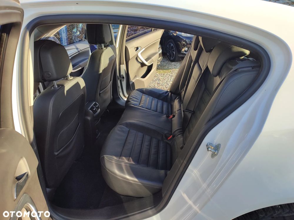 Opel Insignia 1.6 T Cosmo - 20
