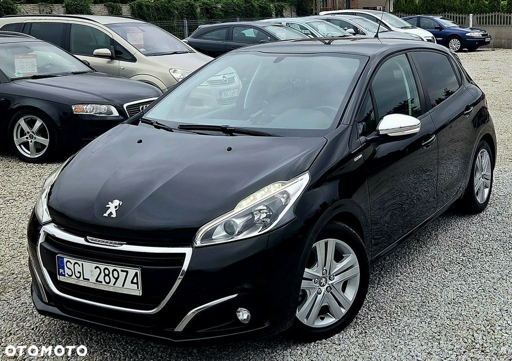 Peugeot 208 - 6