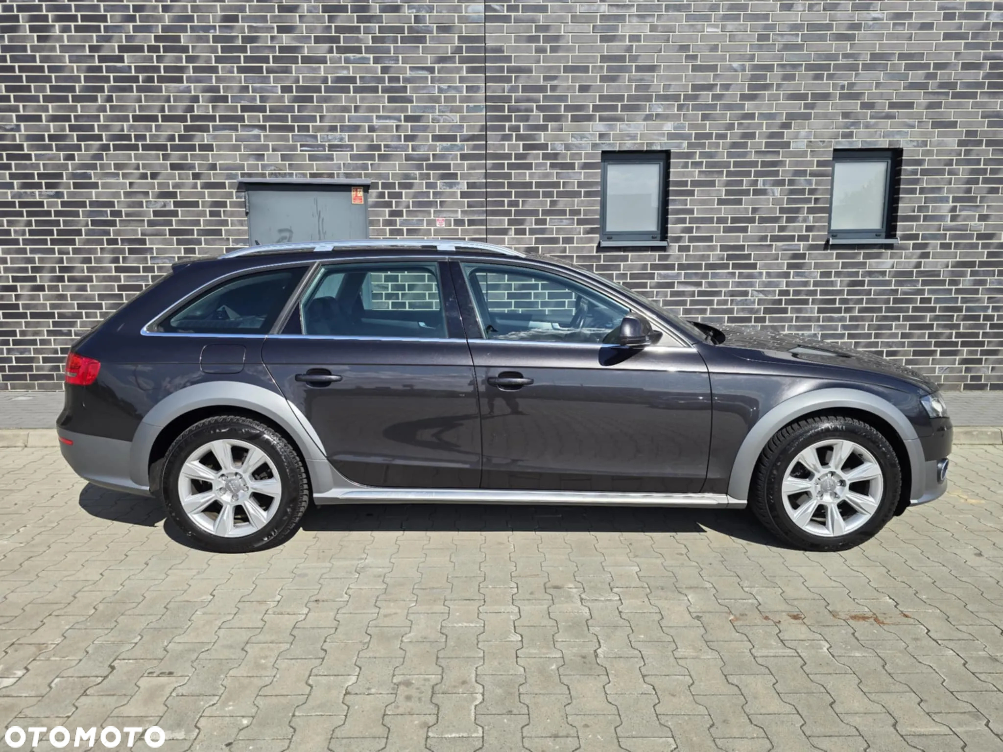 Audi A4 Allroad 2.0 TDI Quattro - 9