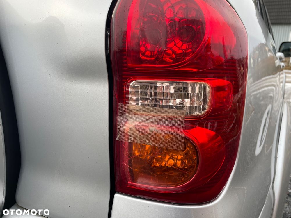 Toyota RAV4 2.0 VVT-i 4x4 - 15