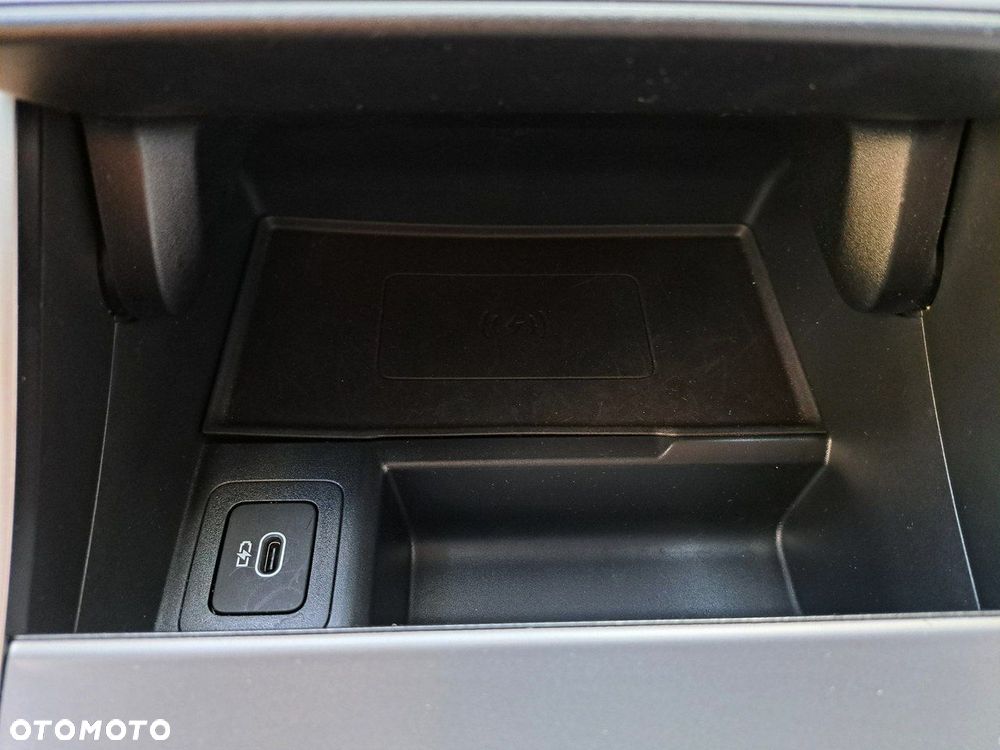 Land Rover Range Rover Velar - 33