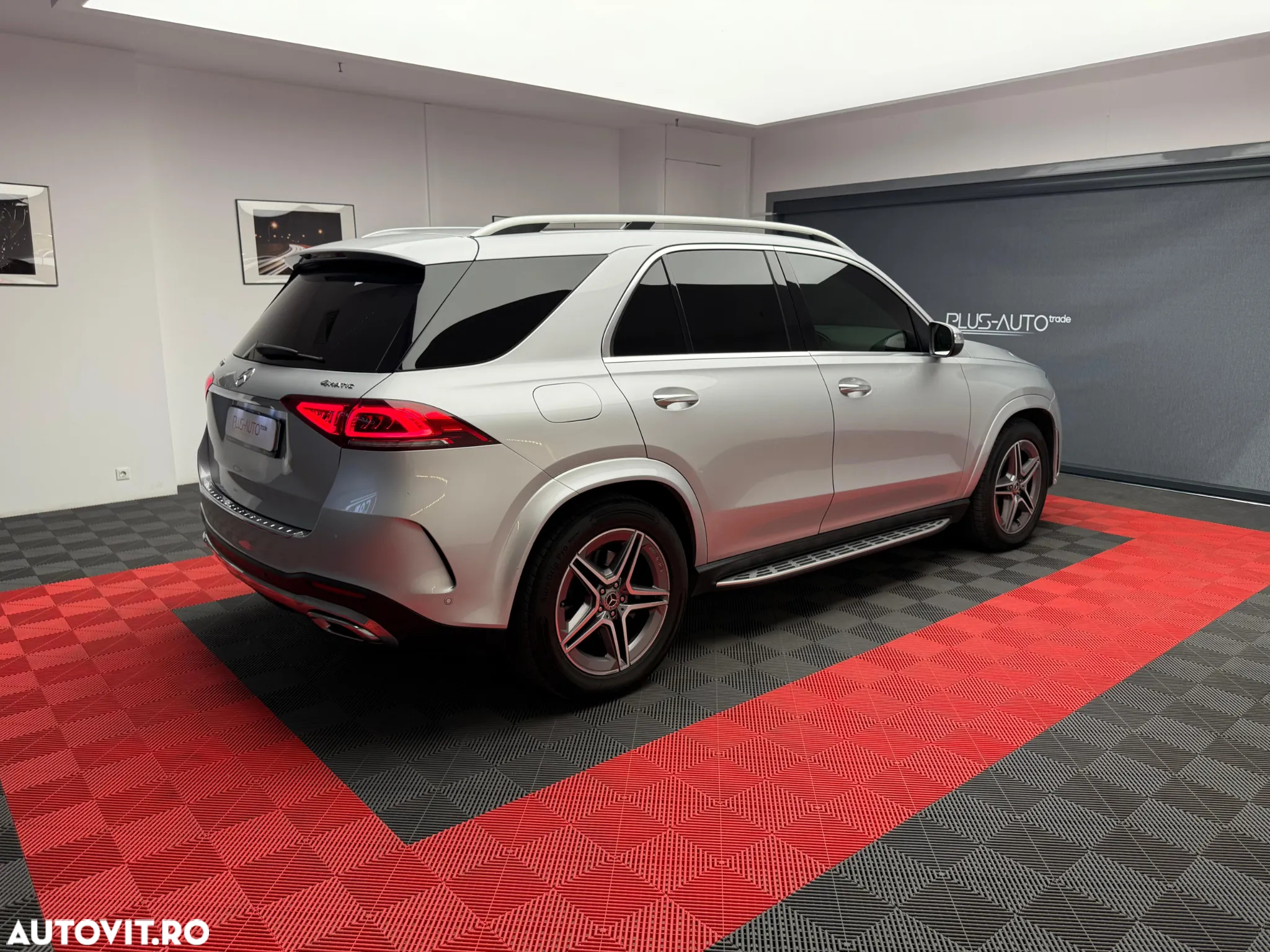 Mercedes-Benz GLE 450 4Matic 9G-TRONIC AMG Line - 3
