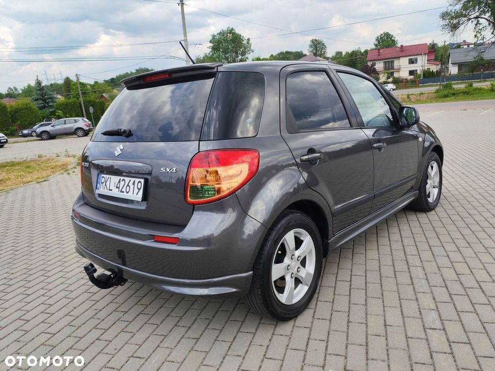 Suzuki SX4 - 5