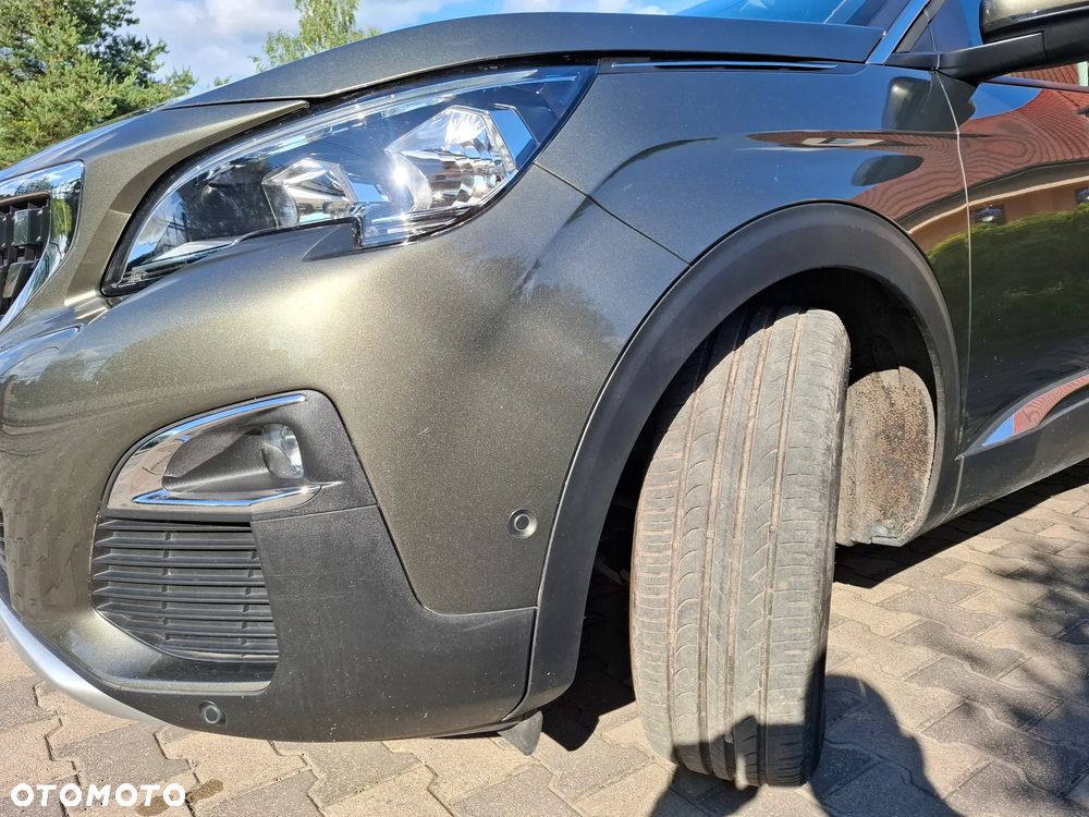 Peugeot 3008 PureTech 130 Stop & Start GPF Allure - 12