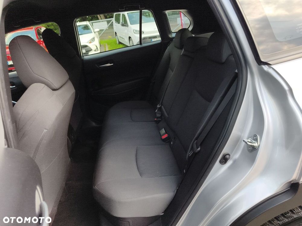 Toyota Corolla Cross - 23