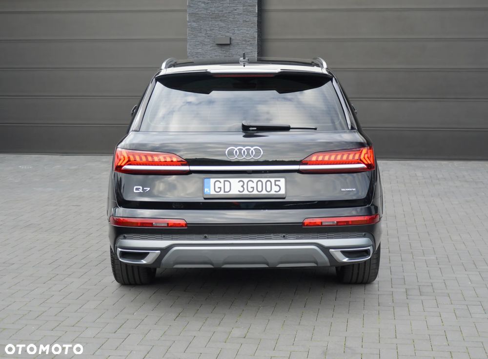 Audi Q7 - 5