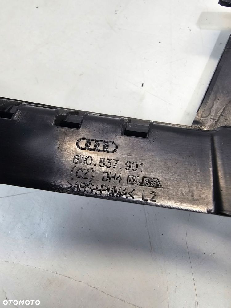 NAKŁADKA OSŁONA SŁUPKA AUDI A4 B9 LEWY PRZÓD 8W0837901 - 5