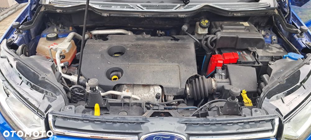 Ford EcoSport 1.5 TDCi TITANIUM - 16