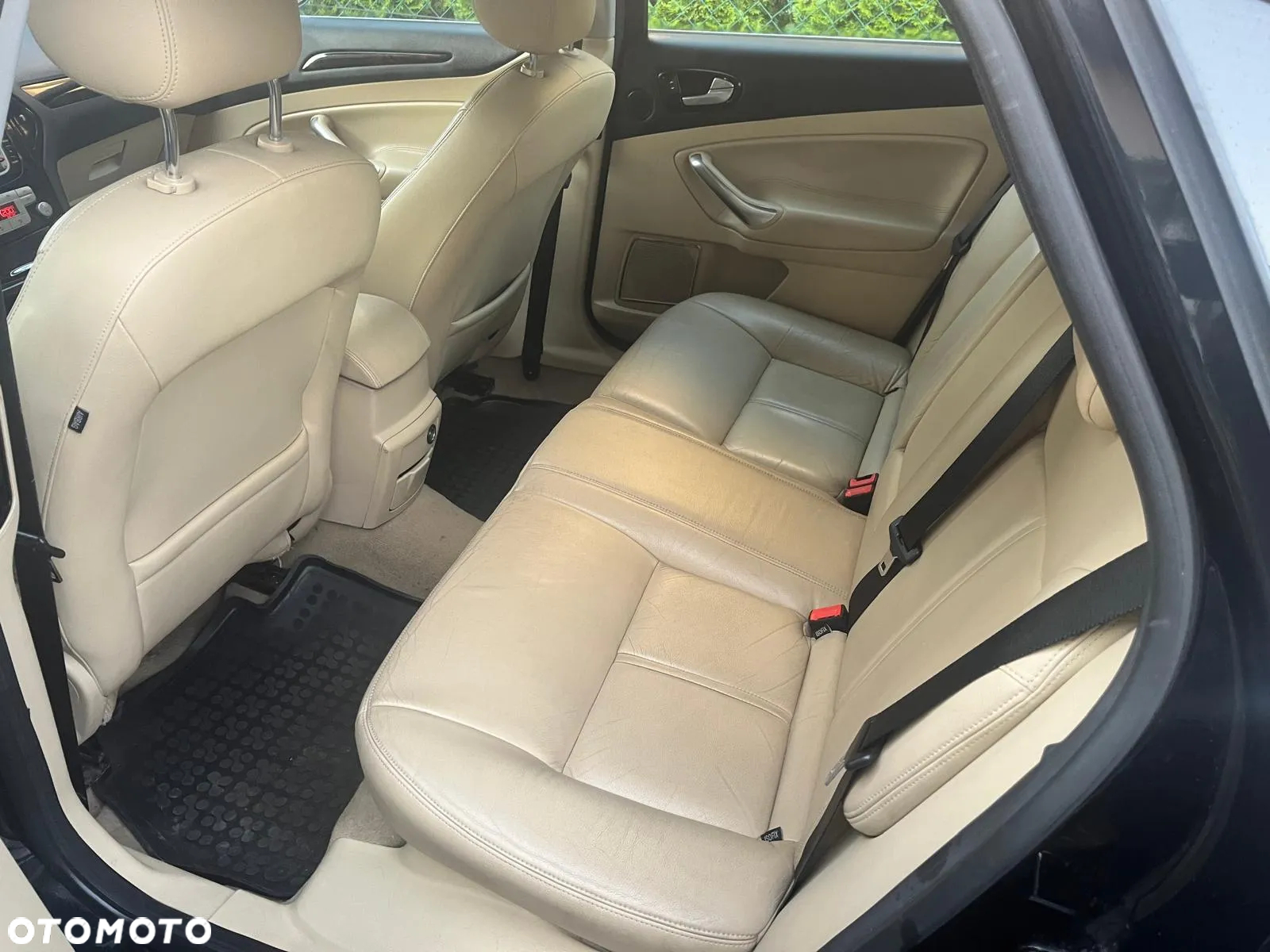 Ford Mondeo 2.0 Ghia Executive - 12