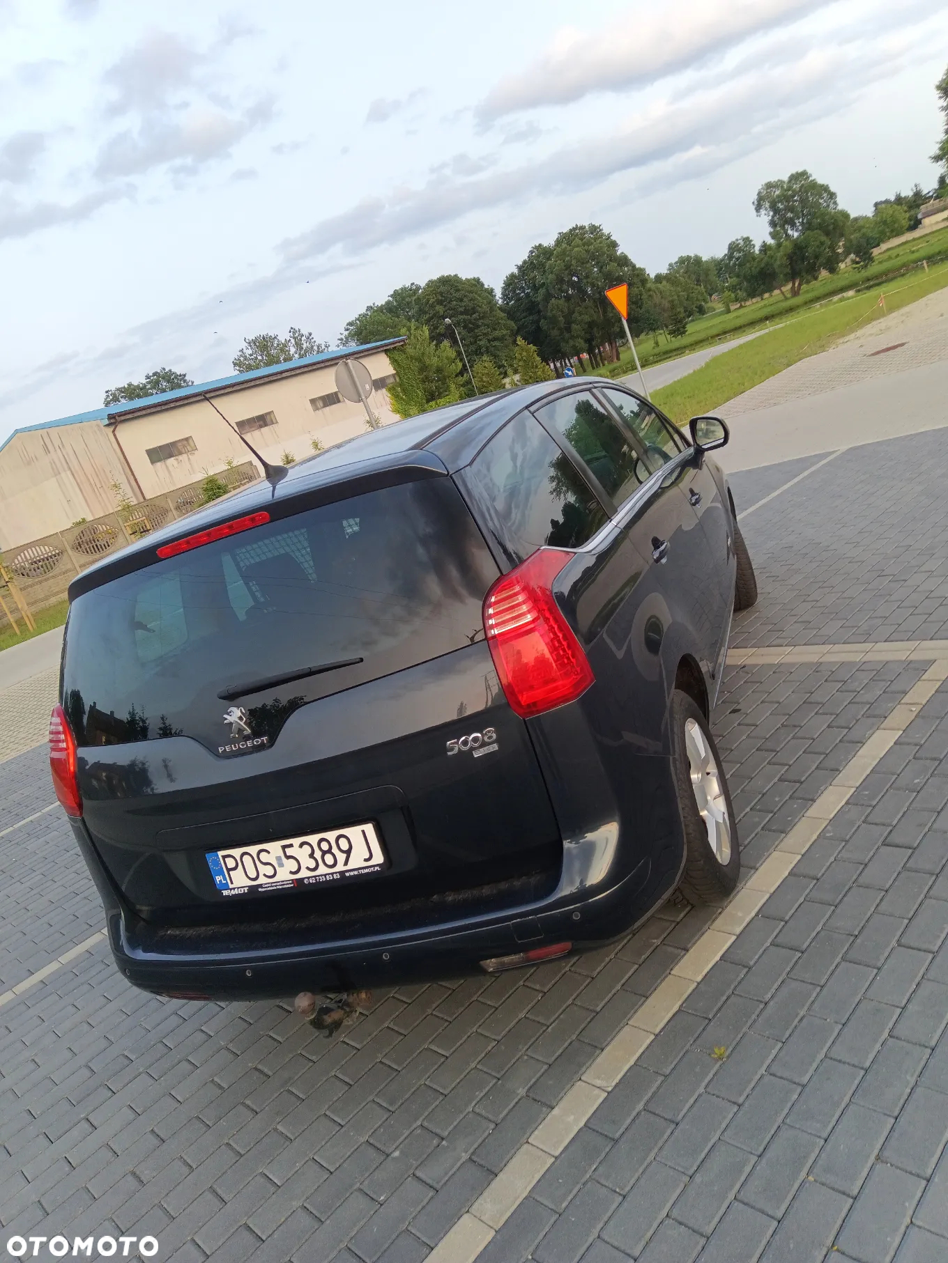 Peugeot 5008 - 4