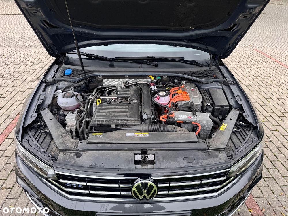 Volkswagen Passat Variant 1.5 e-Hybrid OPF DSG Business - 35