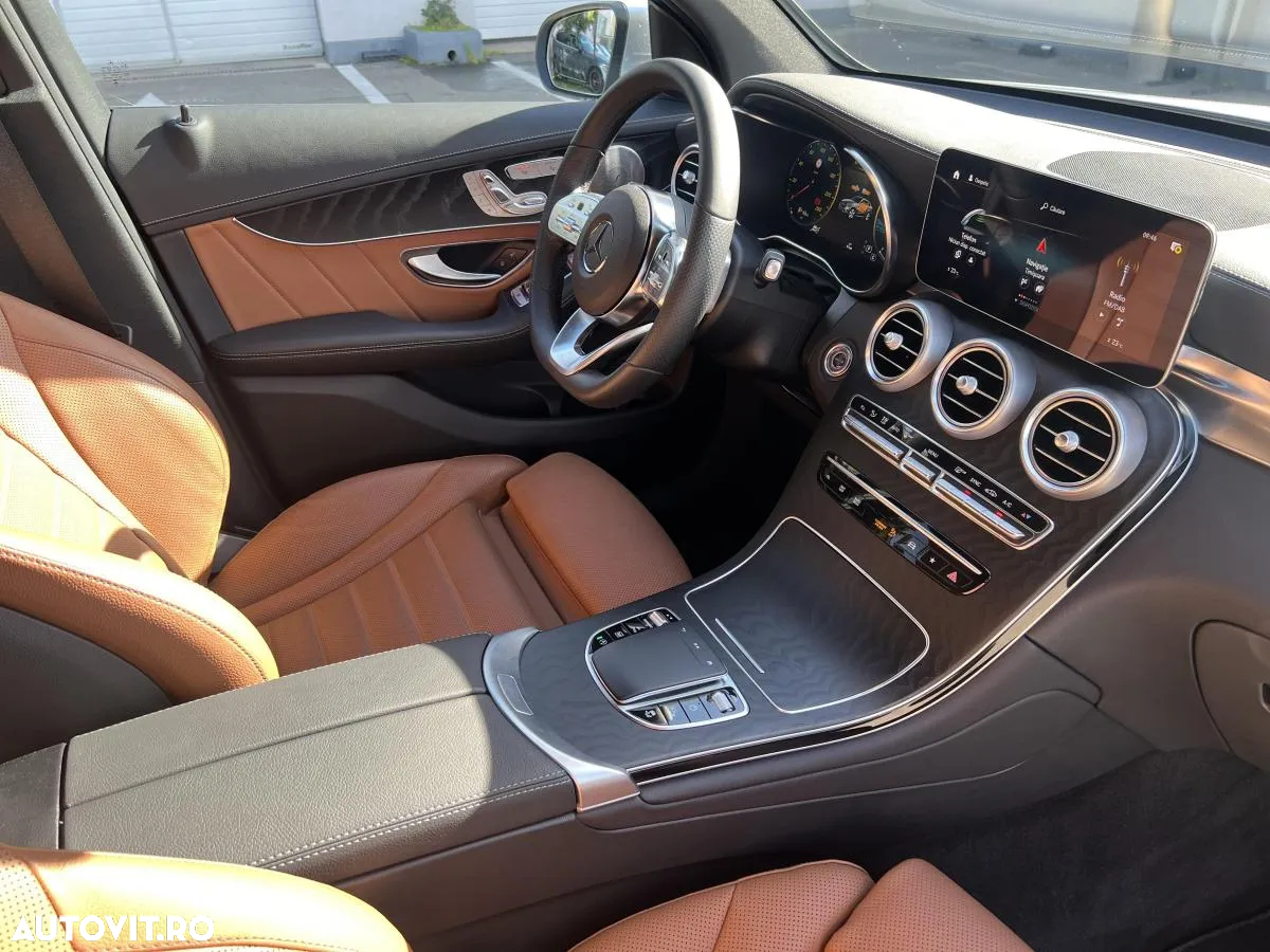 Mercedes-Benz GLC 220 d 4MATIC - 12