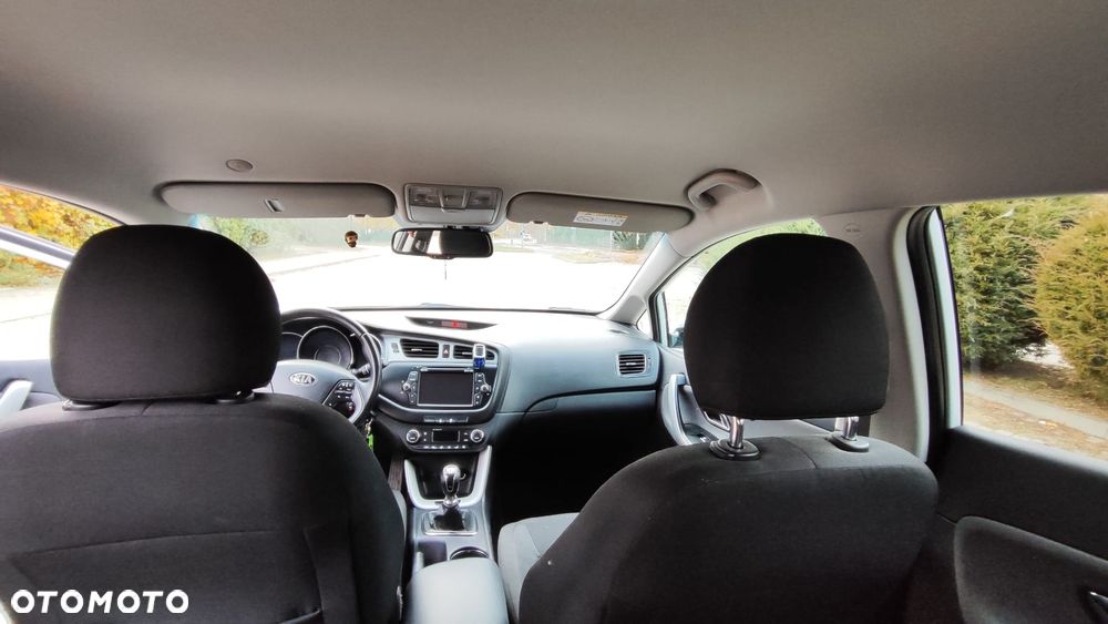 Kia Ceed 1.6 CRDi L - 14