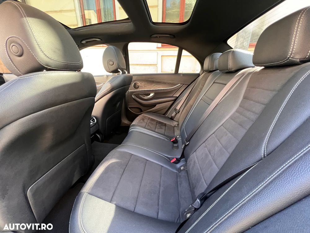 Mercedes-Benz E 220 d 4MATIC 9G-TRONIC AMG Line - 18