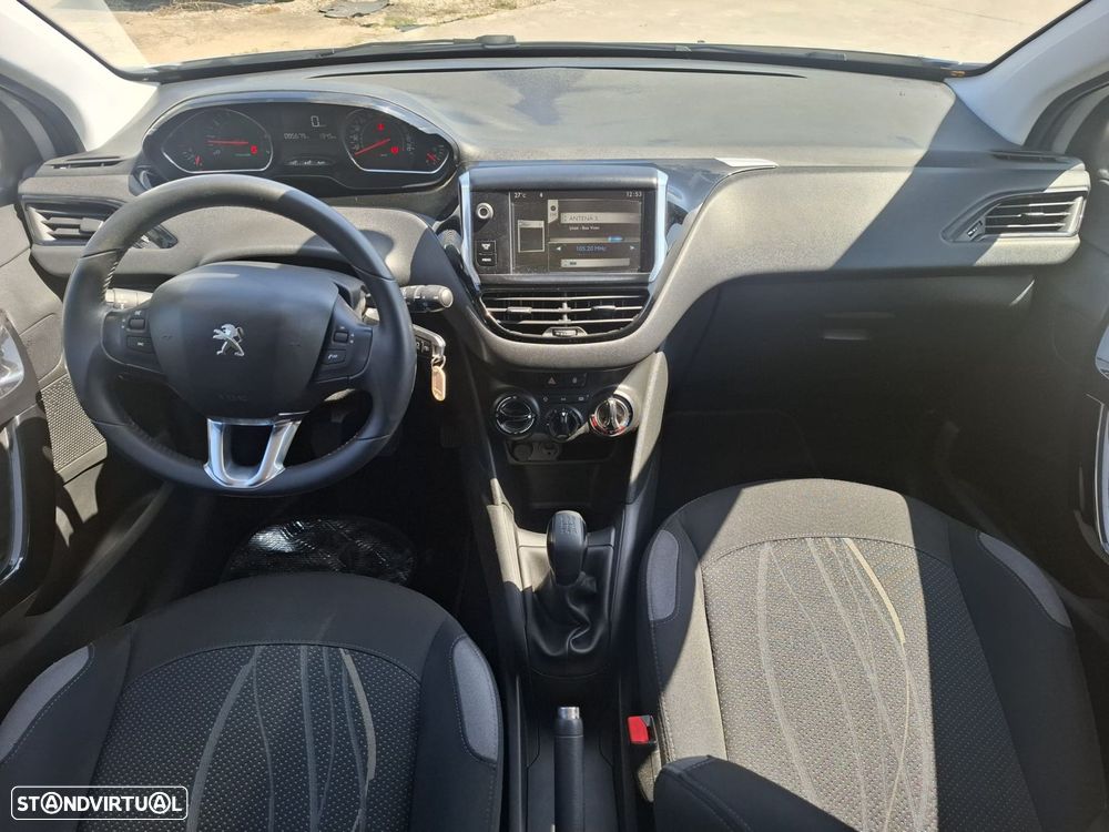Peugeot 208 1.2 PureTech Active - 17