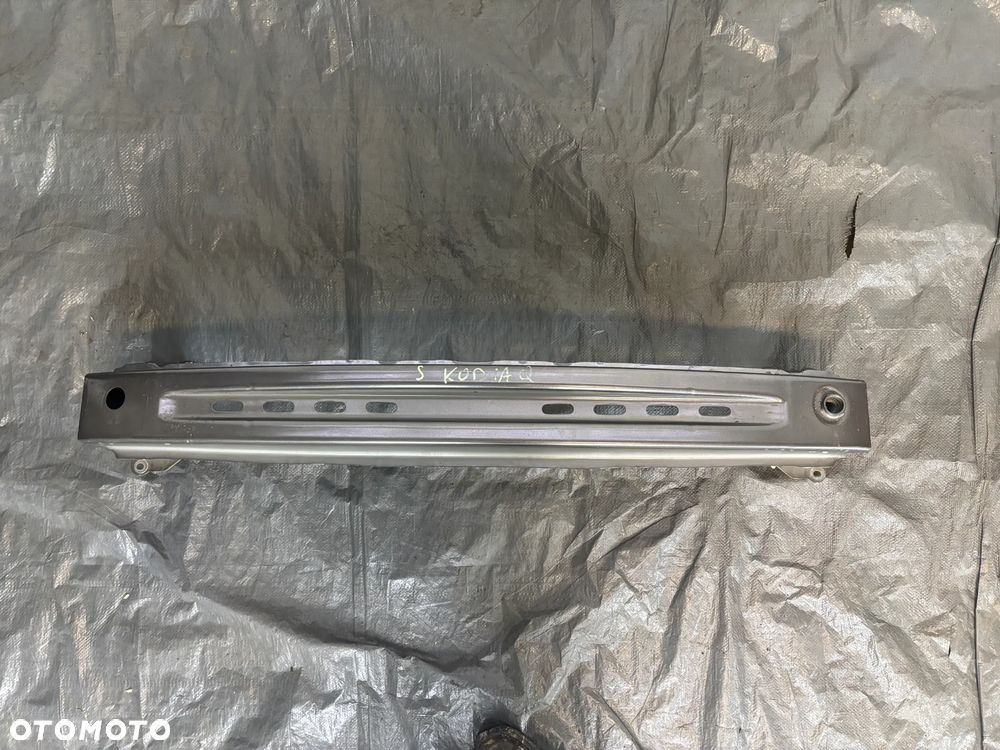 SKODA KODIAQ BELKA ZDERZAKA TYŁ TYLNIA 562 807 305 - 3