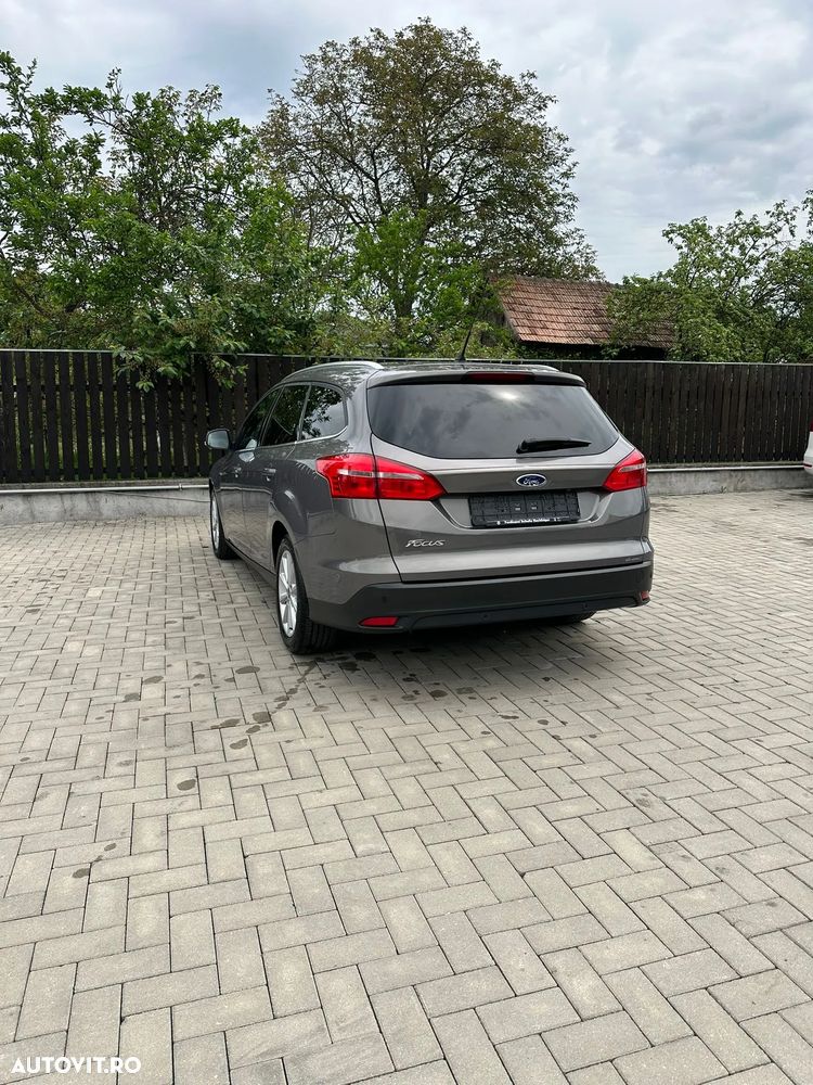 Ford Focus 1.5 TDCi Titanium - 16