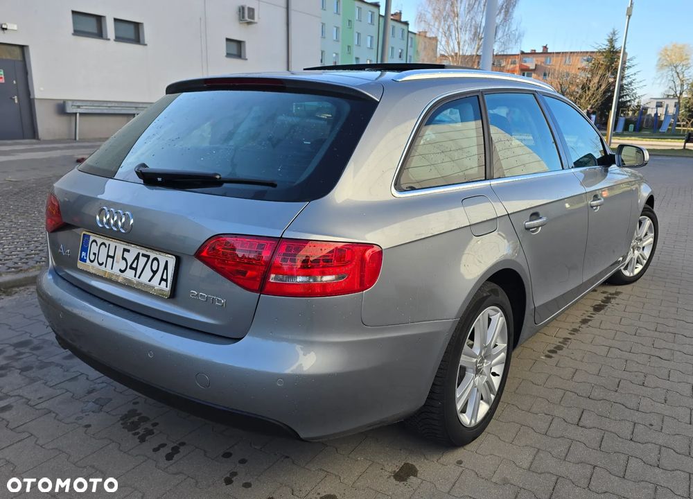 Audi A4 Avant 2.0 TDI DPF Ambiente - 6