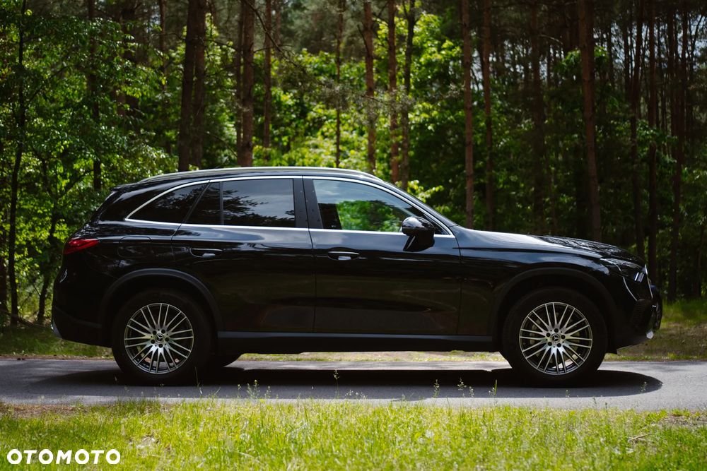 Mercedes-Benz GLC 300 e 4Matic 9G-TRONIC Avantgarde Advanced - 6