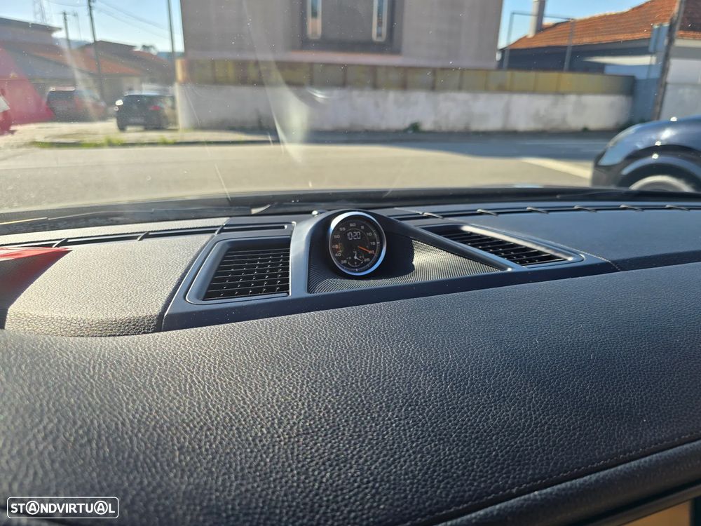 Porsche Panamera Standard - 25