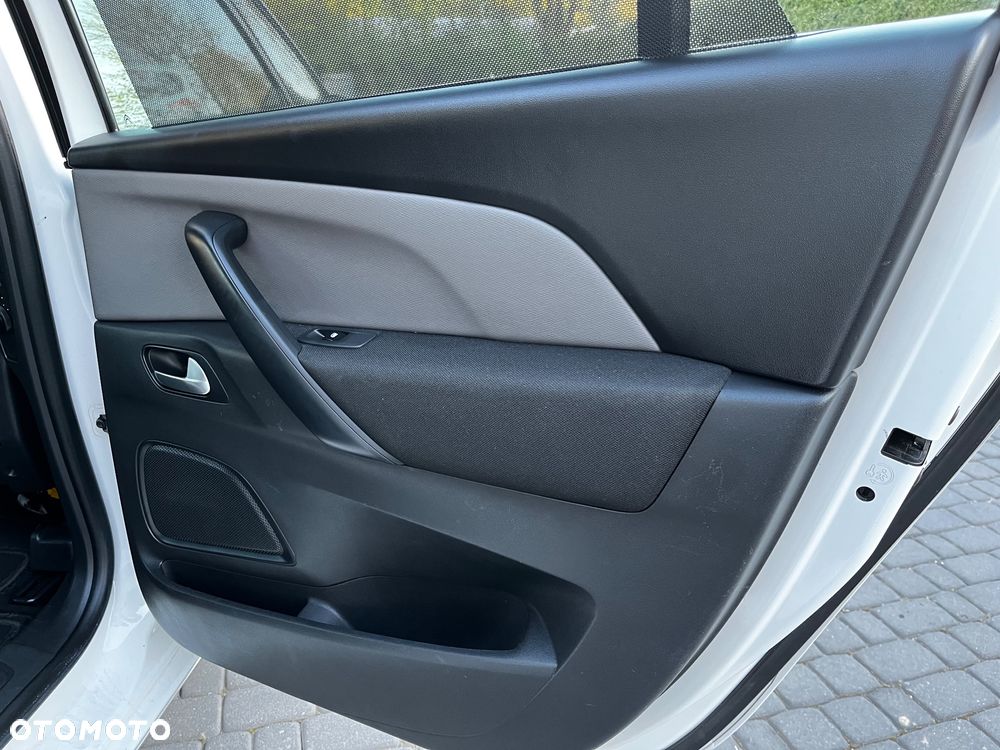 Citroën C4 Grand Picasso 1.6 e-HDi Attraction - 18