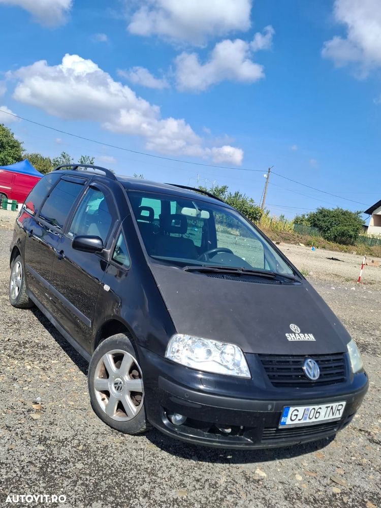 Volkswagen Sharan 1.9 TDI - 1