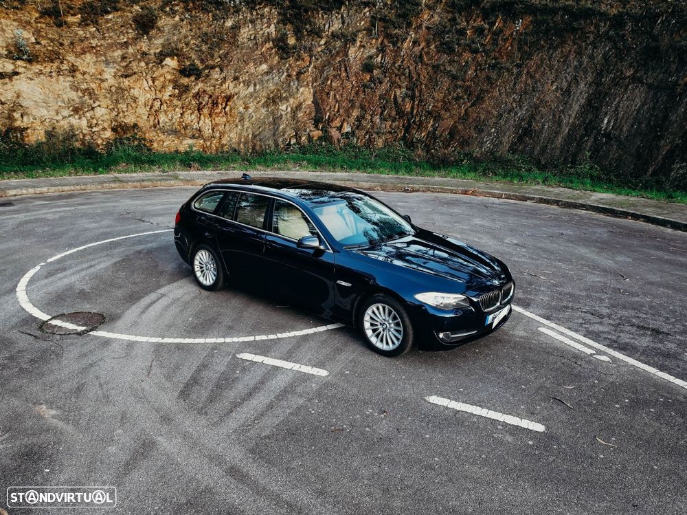 BMW 528 i Auto - 3