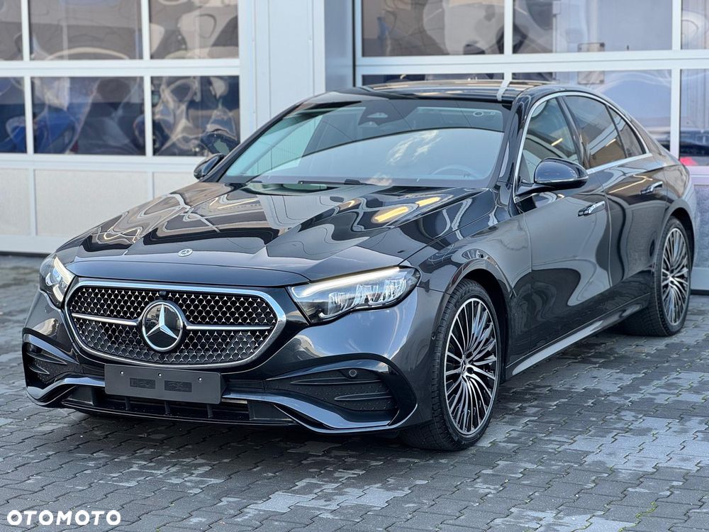 Mercedes-Benz E-Class 2025 photo 2