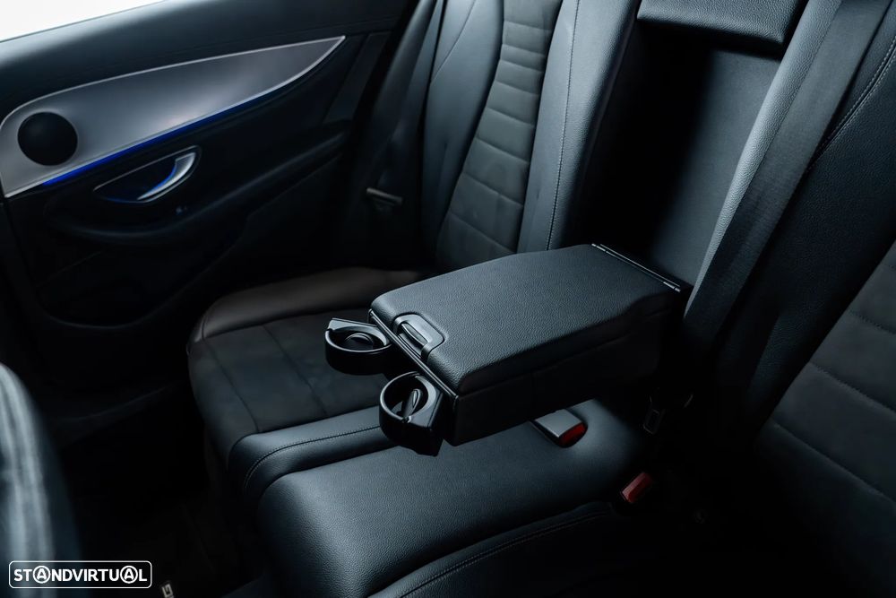 Mercedes-Benz E 220 d AMG - 30