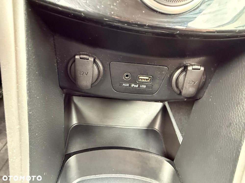 Kia Ceed - 35