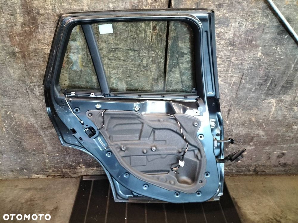 DRZWI KOMPLETNE LEWY TYŁ BMW X1 E84 B39 - 13