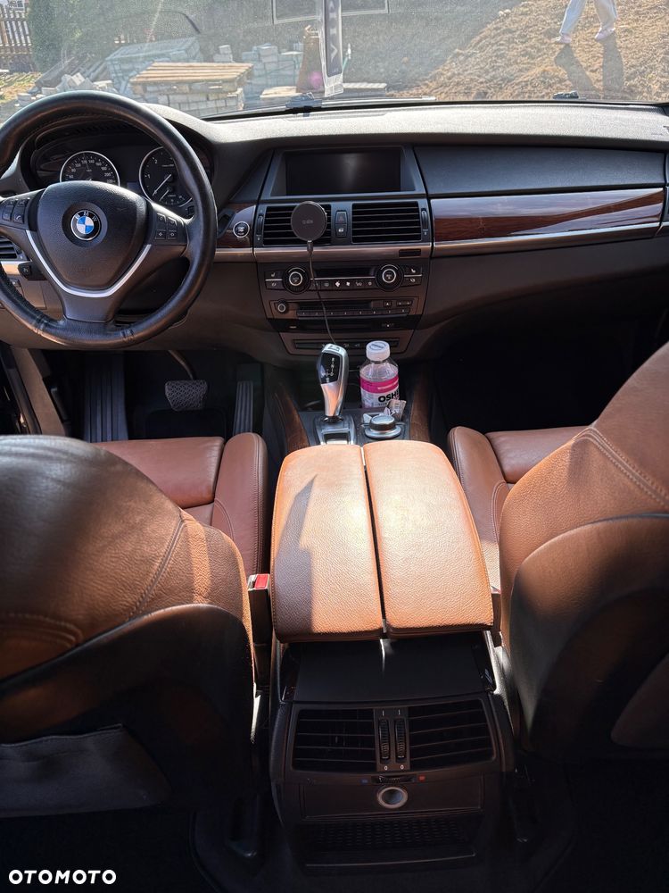 BMW X5 - 11