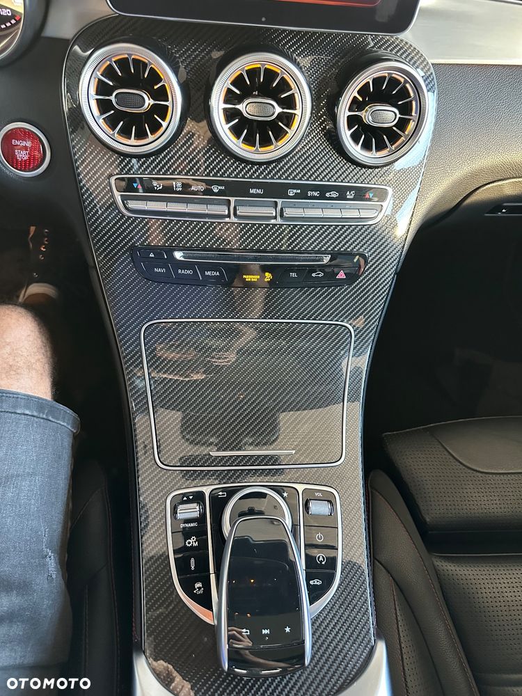 Mercedes-Benz GLC - 15