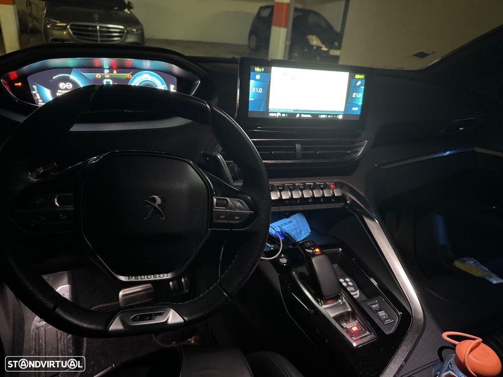 Peugeot 3008 1.6 Hybrid GT Pack e-EAT8 - 6