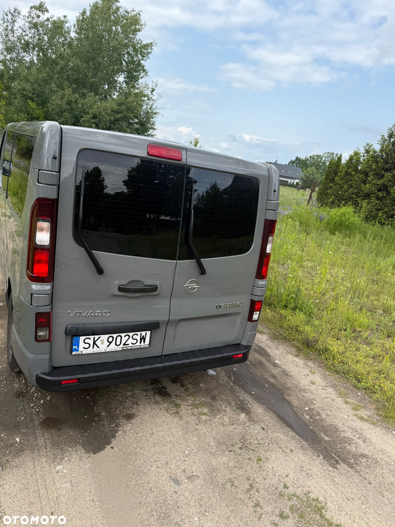 Opel VIVARO 9 osób szary salon Polska - 9