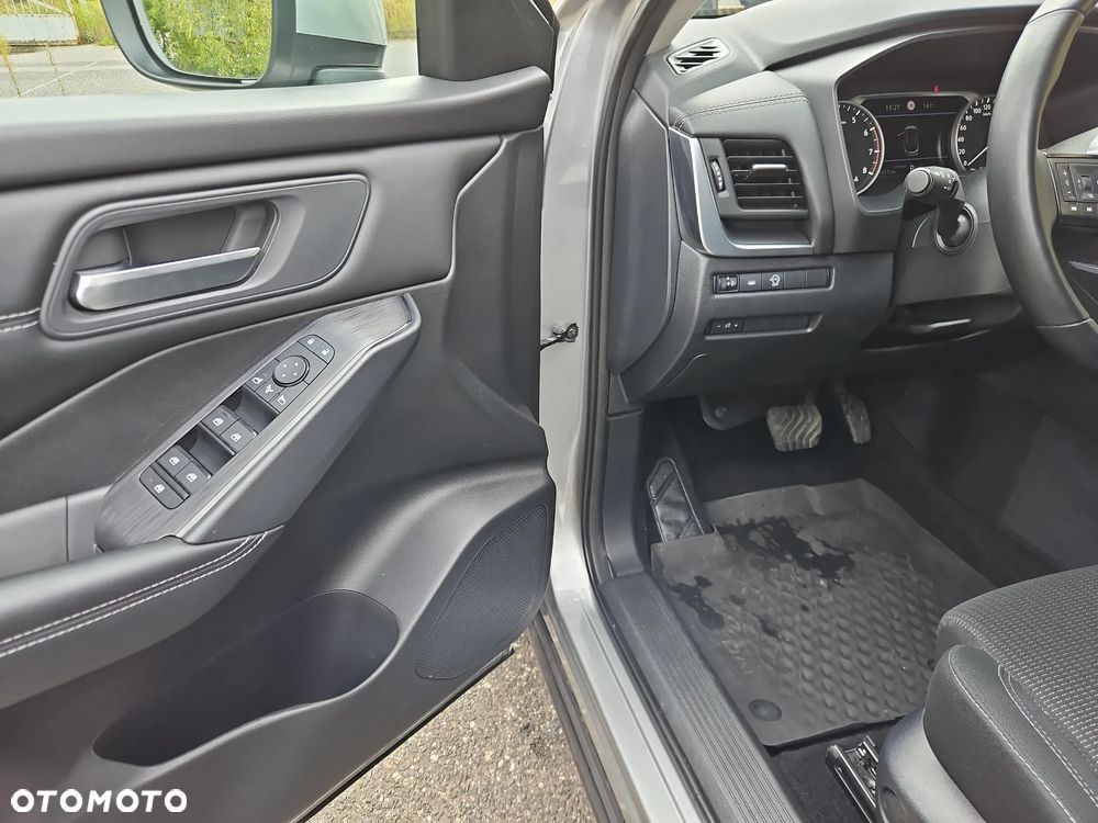 Nissan Qashqai 1.3 DIG-T mHEV Acenta Xtronic - 11