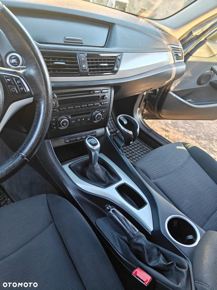 BMW X1 xDrive18d - 10