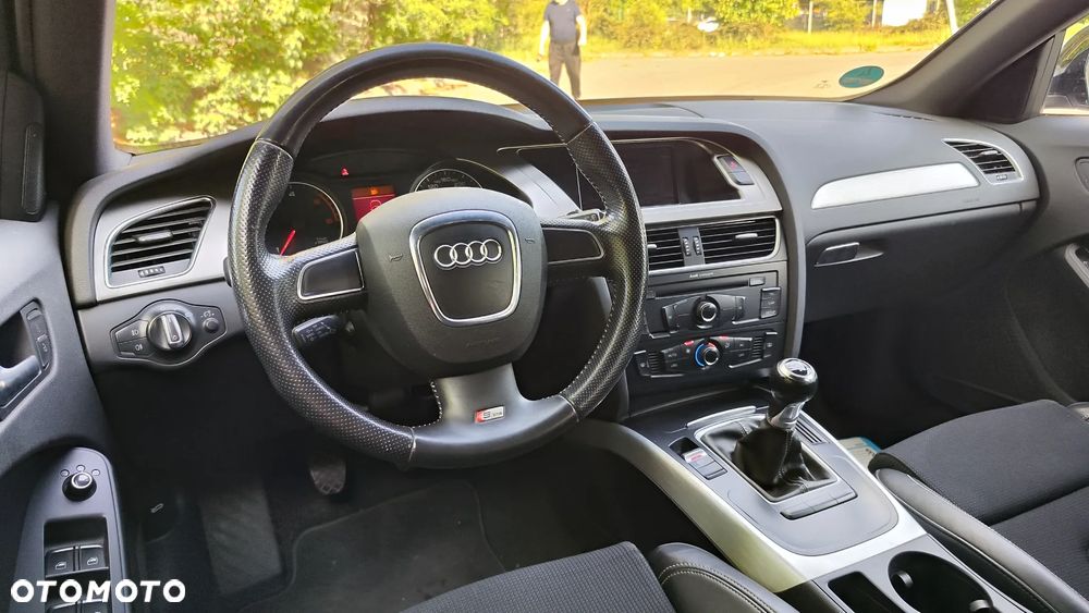 Audi A4 Avant 2.0 TDI DPF S line Sportpaket (plus) - 21