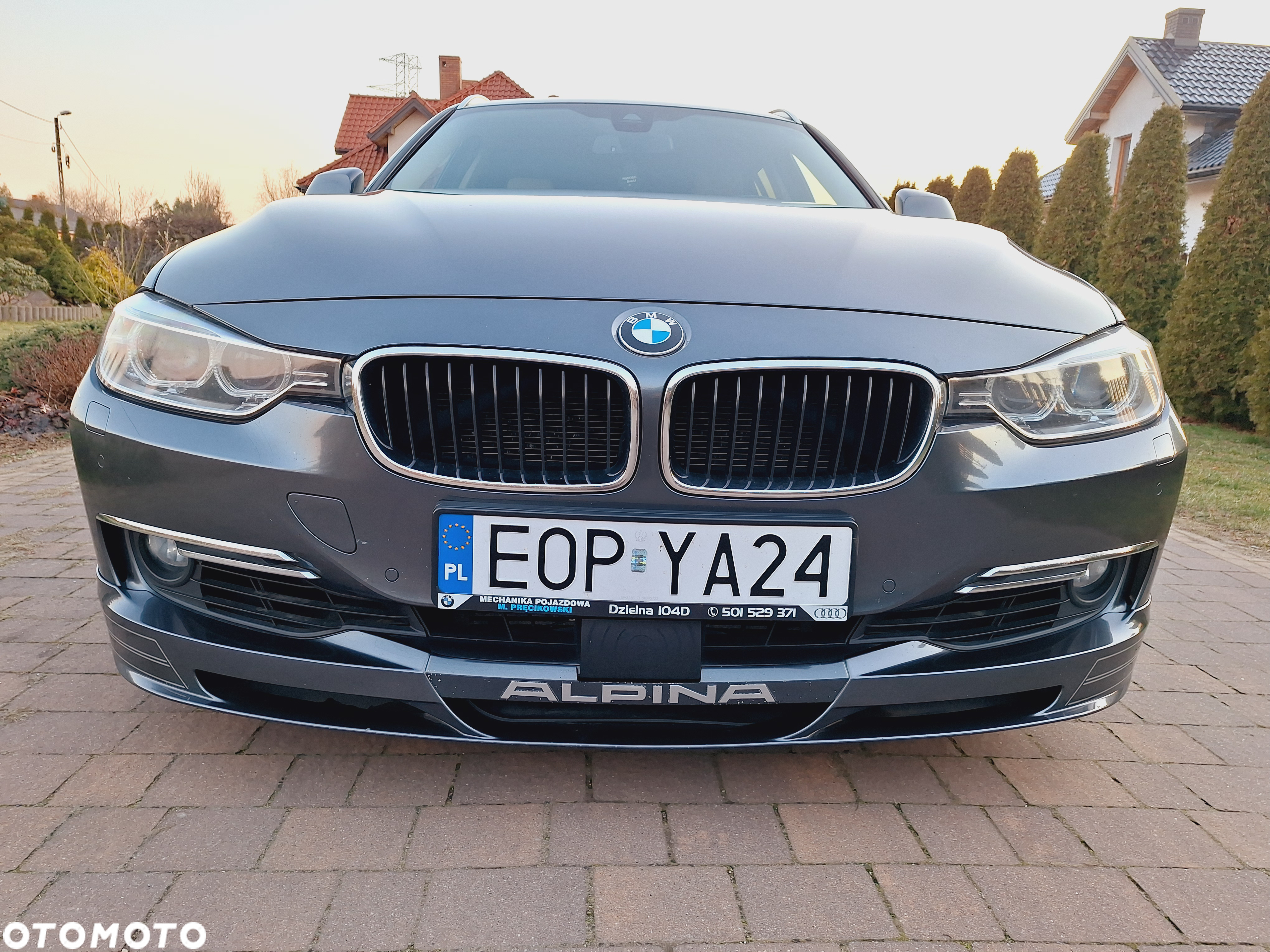 BMW-ALPINA D3 Touring Biturbo Switch-Tronic Allrad - 2