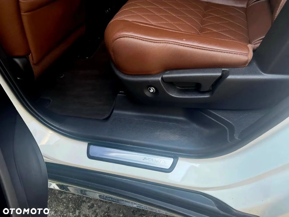 Acura MDX 3.7 V6 Base - 9