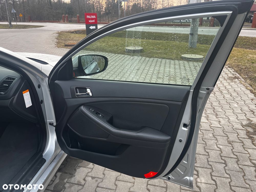 Kia Optima - 13