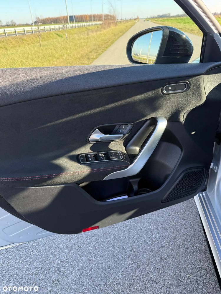 Mercedes-Benz Klasa A 200 7G-DCT AMG Line - 21