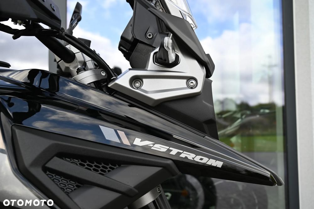 Suzuki V-STROM - 32