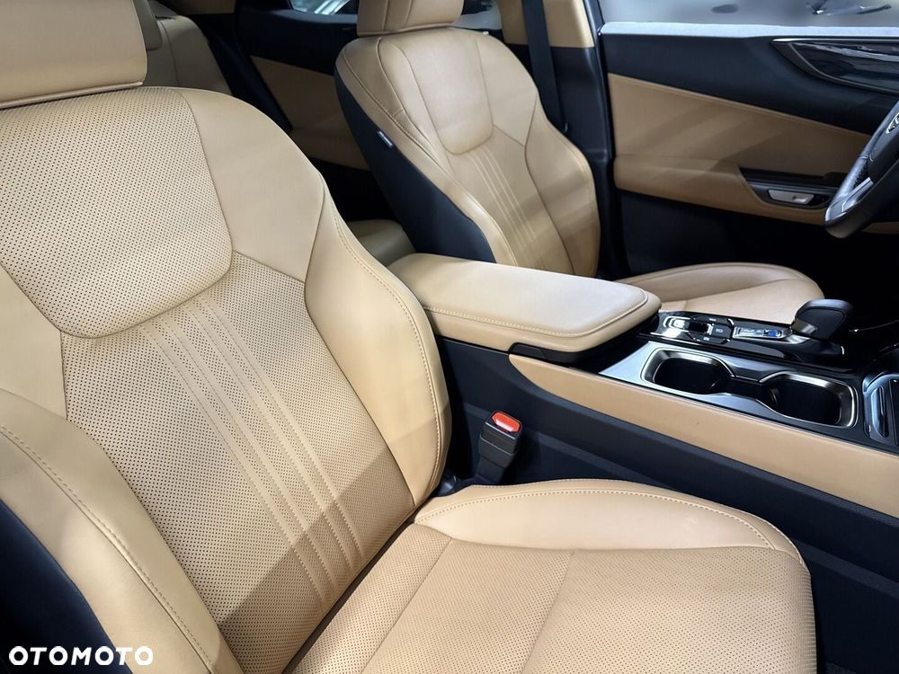Lexus NX 350h Prestige 2WD - 24