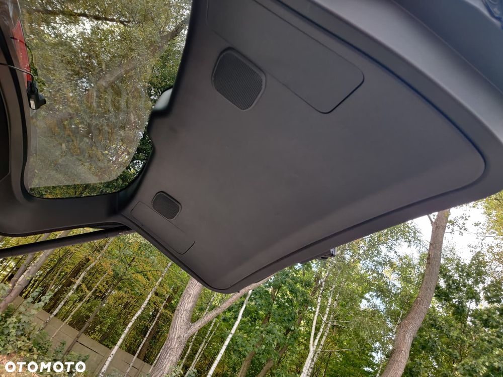 Toyota Highlander 2.5 Hybrid Executive - 27