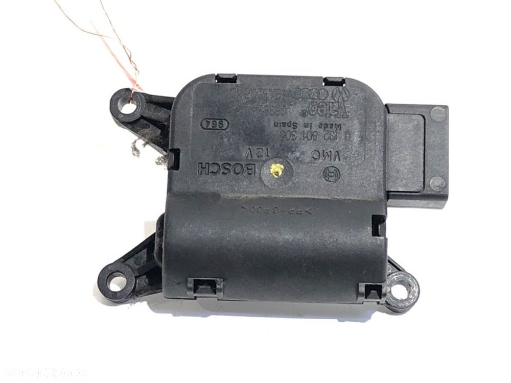 SILNIK NAGRZEWNICY - 50.00 PLN - AUDI A4 B6 (8E2) 2000 - 2005 2.5 TDI quattro 132 kW [180 KM] olej - 2